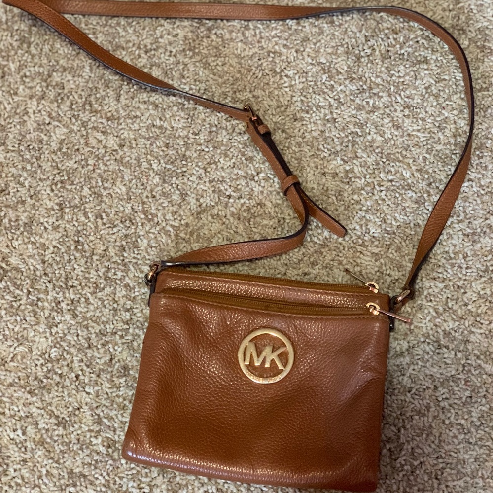 Michael Kors Crossbody purse